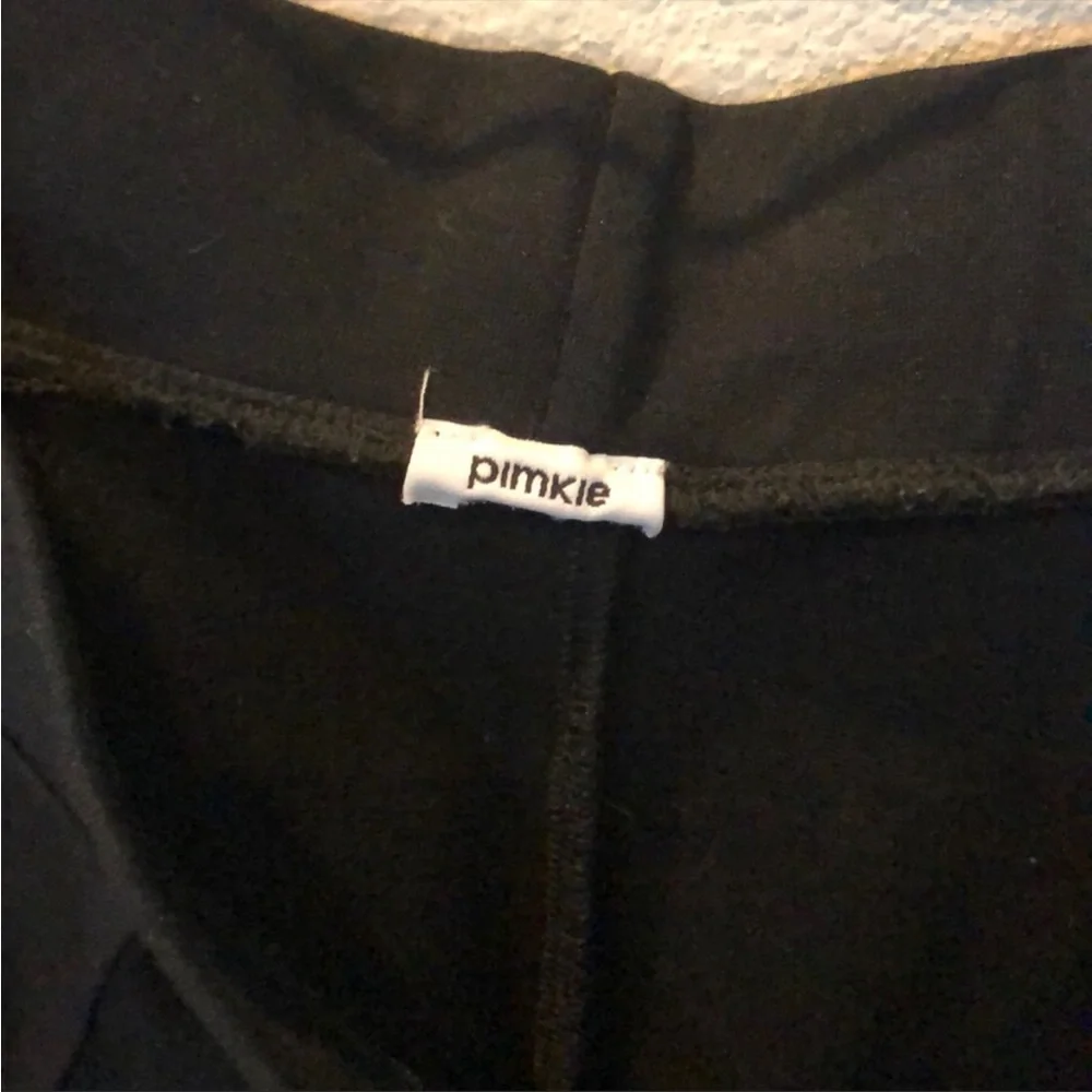 Black Skirt - Picture 5 of 6